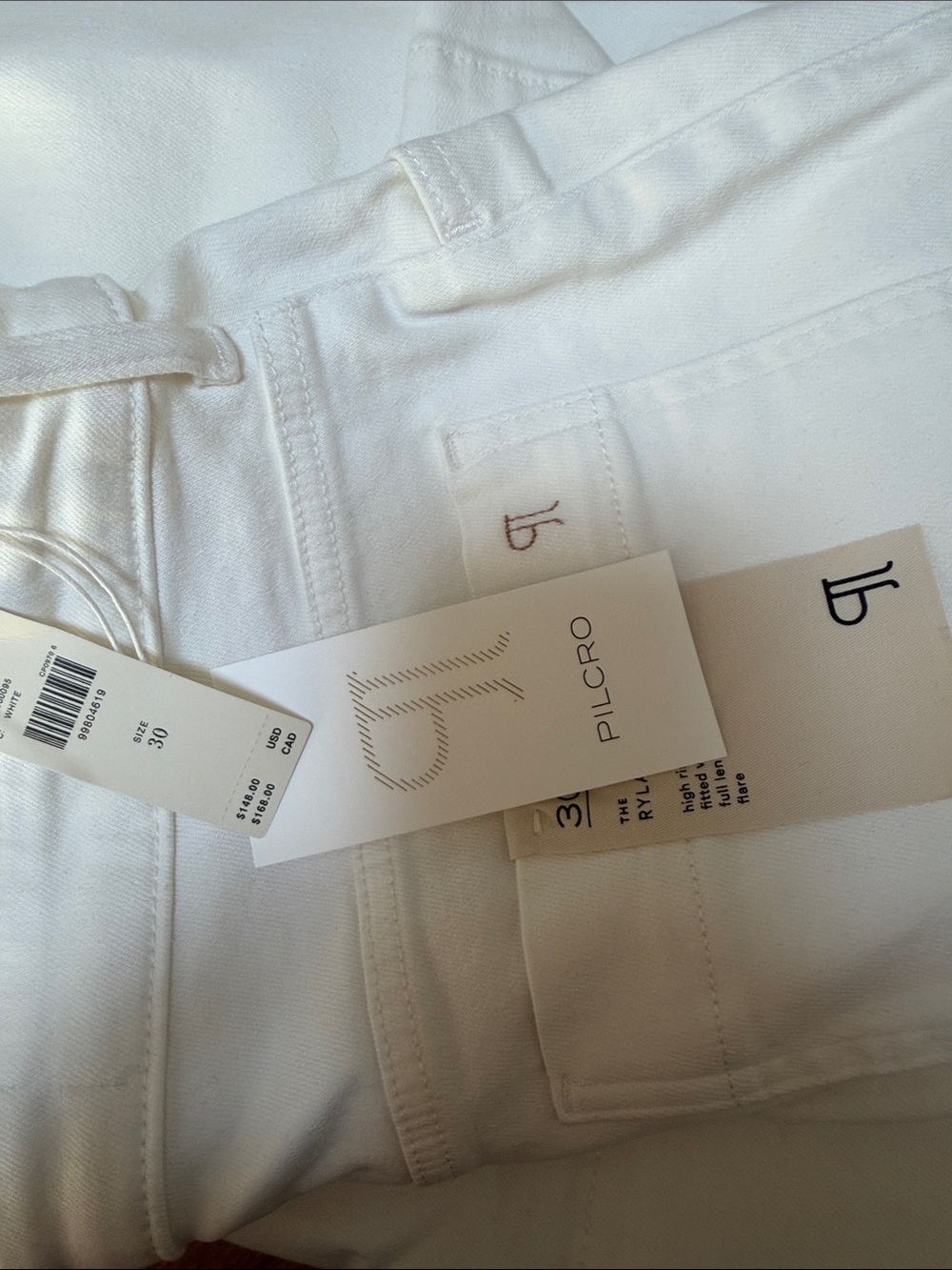 Pilcro Rylan Relaxed Wide-Leg High-Rise Flare Jeans NWT - Picture 6 of 6